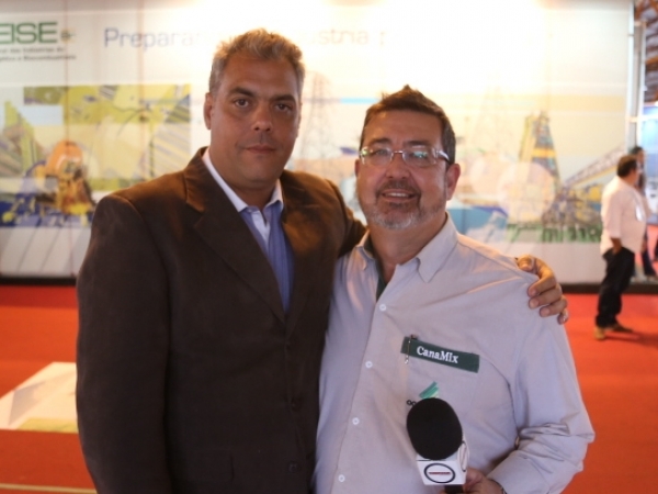 Plínio César, diretor do Grupo AgroBrasil, entrevista Paulo Montabone, diretor da Fenasucro & Agrocana