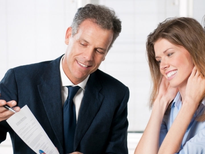 Empreendendo e quebrando a burocracia.