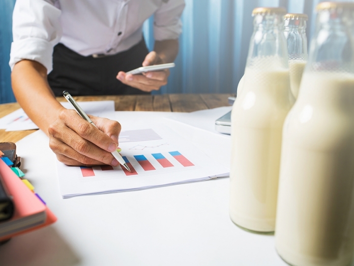 Comportamento do mercado de leite: oferta e demanda