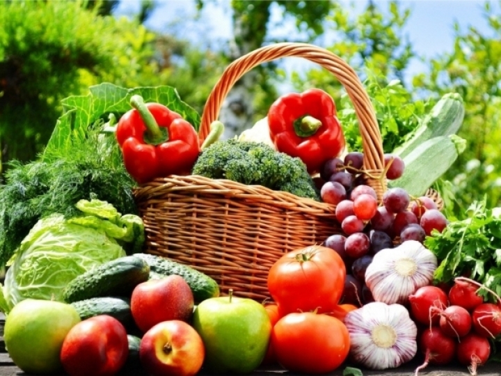 Hortaliças têm queda de preços e frutas encarecem nas centrais de abastecimento do país