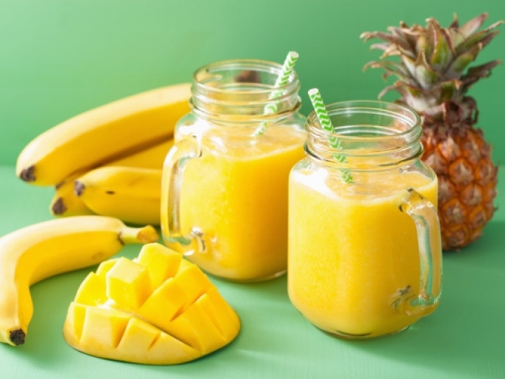 Abacaxi, manga e banana na lista de produtos do PGPAF