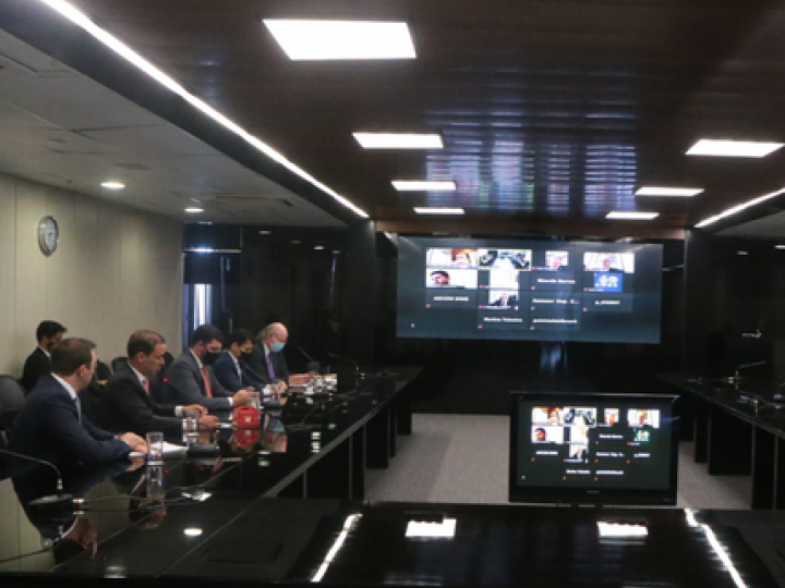 Mistura de 13% de biodiesel ao diesel deve ser mantida