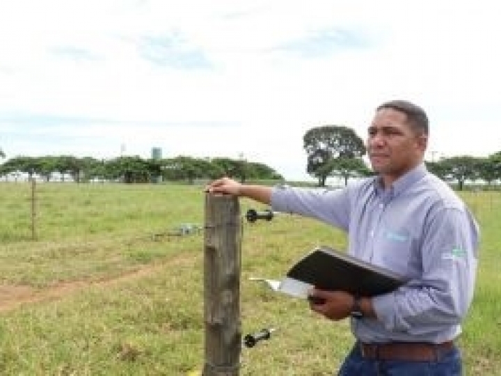 Suporte técnico na fazenda alavanca crescimento dos biológicos