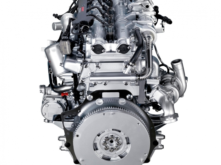 LMV-BR traz a robustez e a confiabilidade do motor F1C