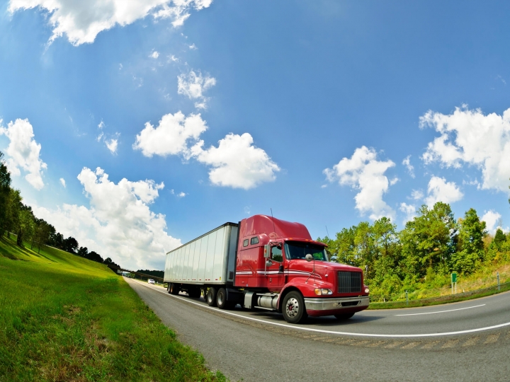 Tecnologia auxilia transportes de cargas no agro a equilibrarem custos com alta dos combustíveis