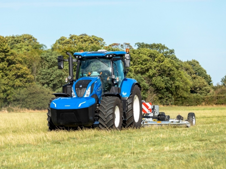 New Holland lança no Show Rural Coopavel primeiro trator movido a biometano do mundo
