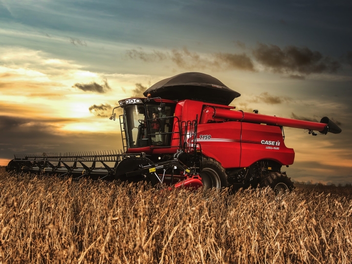 Com transmissão de 4 velocidades, Axial-Flow Série 150 é para todos os perfis de produtores 