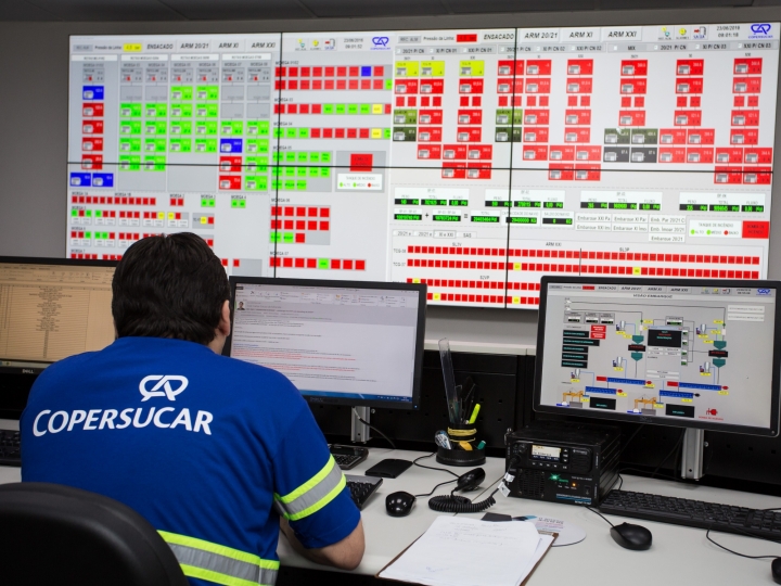Copersucar investe em tecnologia para gerenciar à distância a descarga de açúcar no porto de Santos 