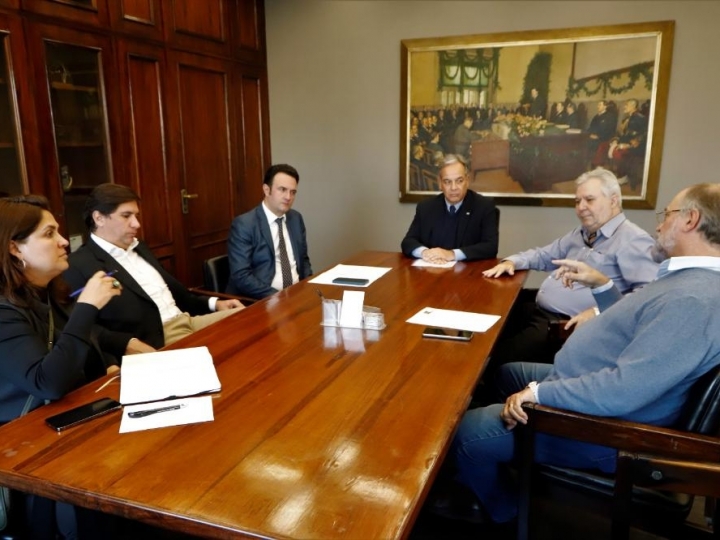 Secretário de Agricultura recebe representantes da Socicana para discutir melhorias aos produtores da região de Guariba 