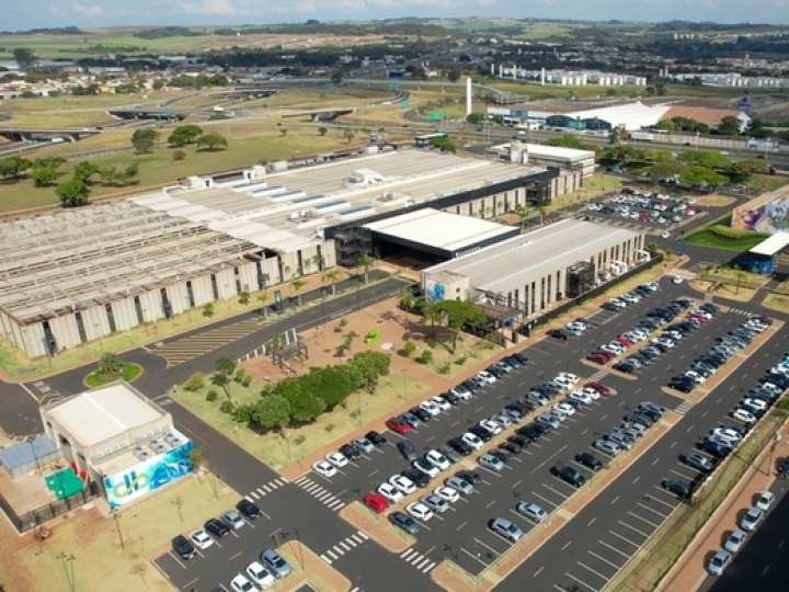 Nova faculdade do agro abre as portas em moderno complexo empresarial de Ribeirão Preto